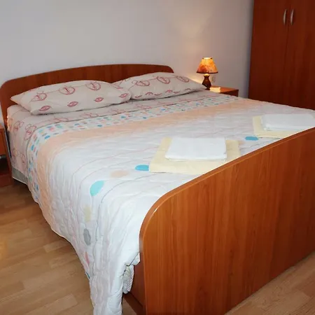 Ivona Apartamento *