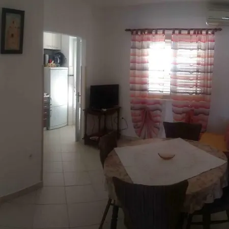 Ivona Apartamento *